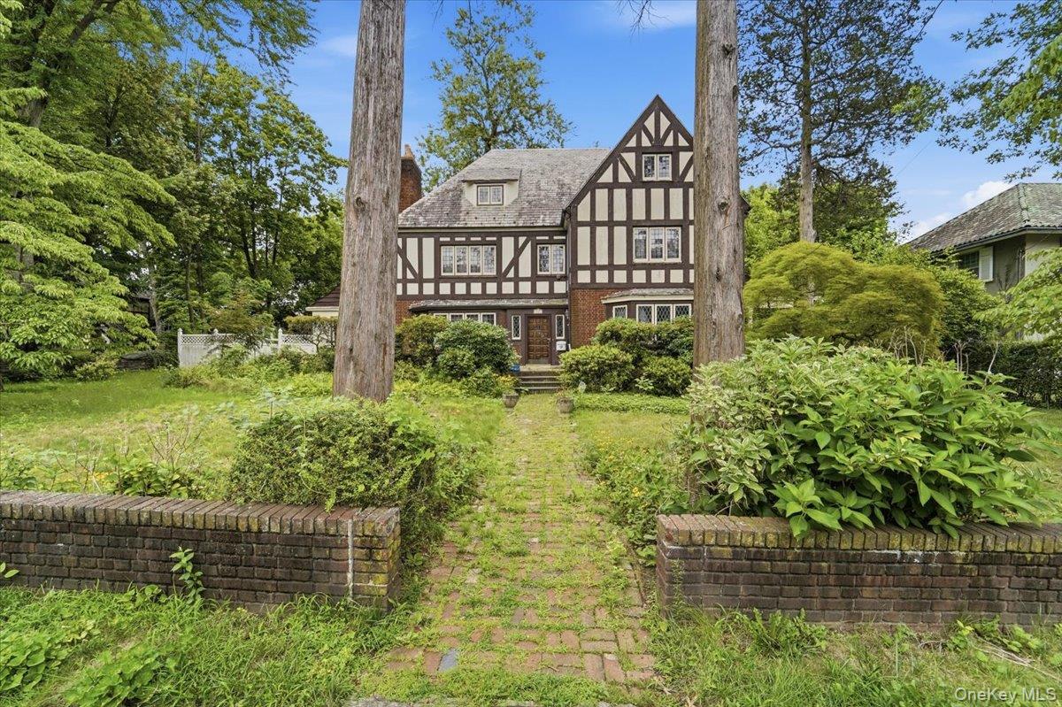 149 Esplanade, Mount Vernon NY 10553