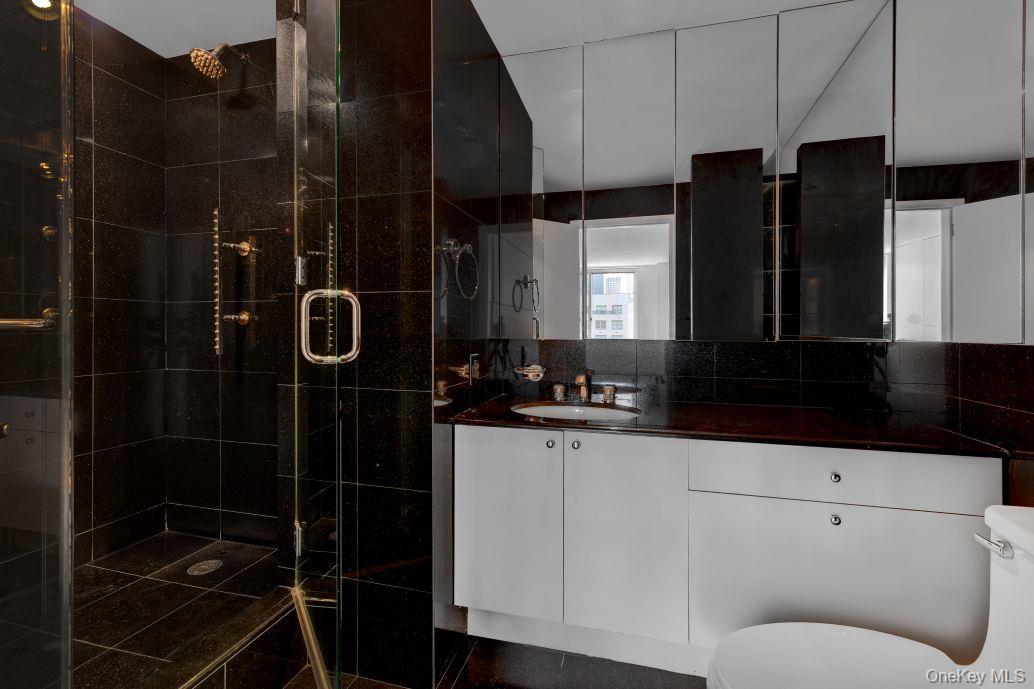220 E 65th Street Unit 11C, Manhattan NY 10065