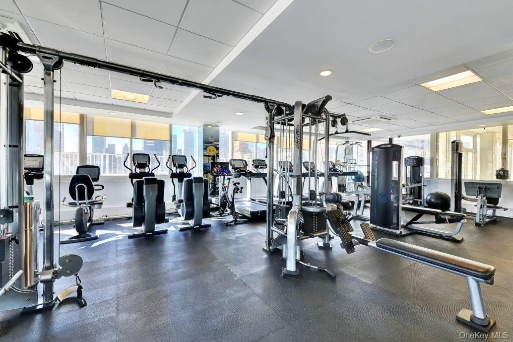 220 E 65th Street Unit 11C, Manhattan NY 10065