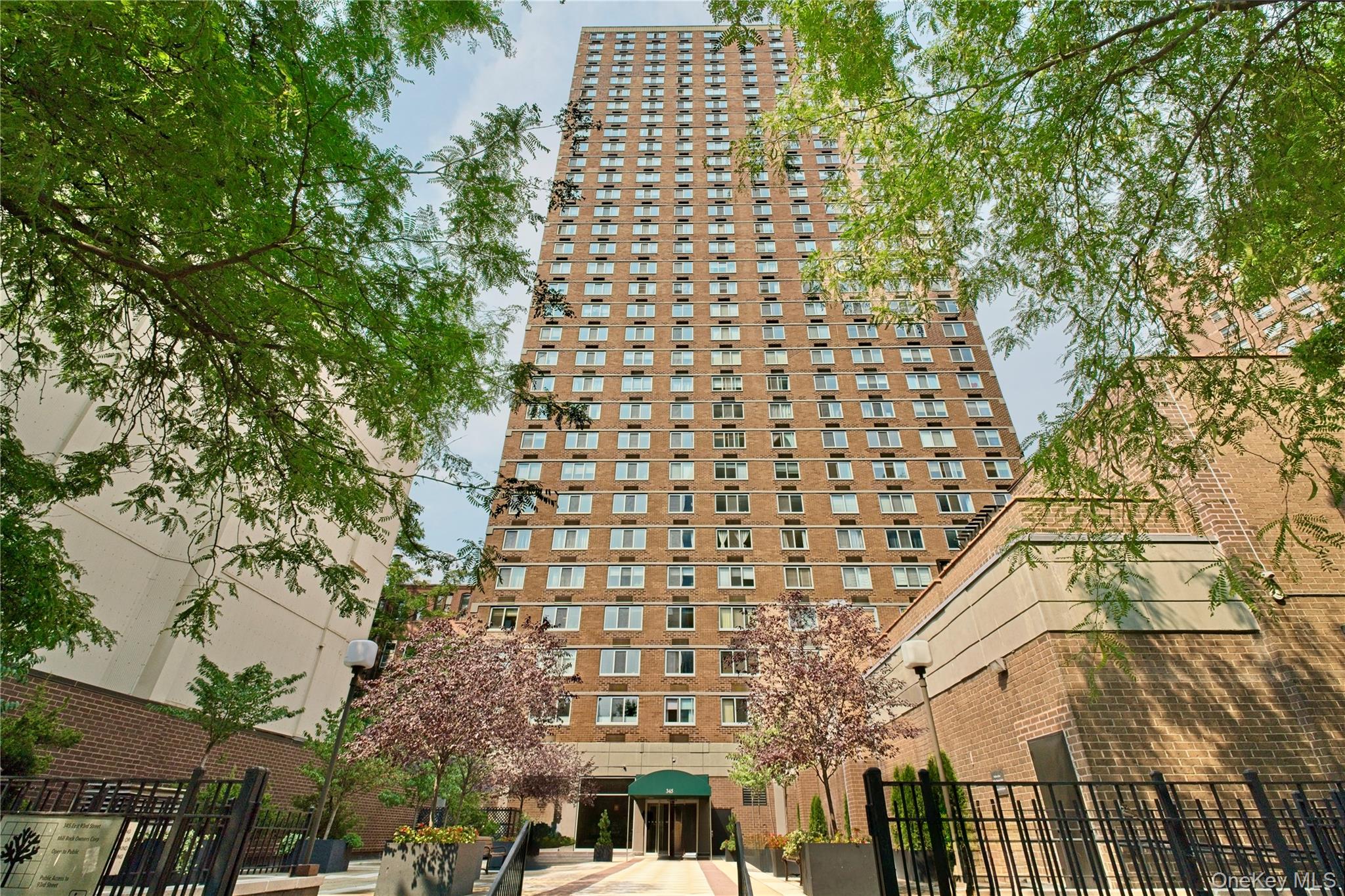 345 E 93rd Street Unit 13G, Manhattan NY 10128