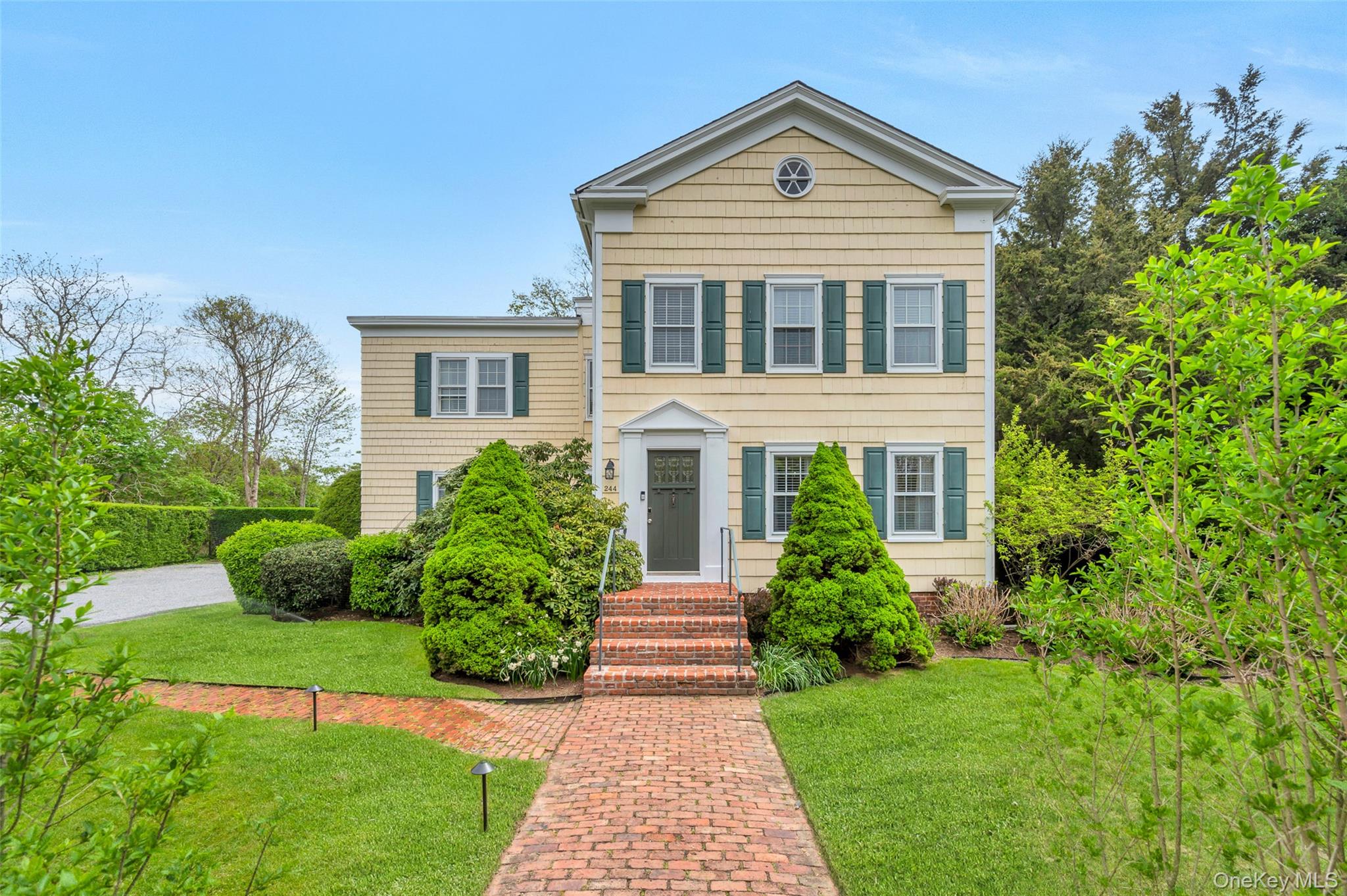 244 N Main Street, Southampton NY 11968