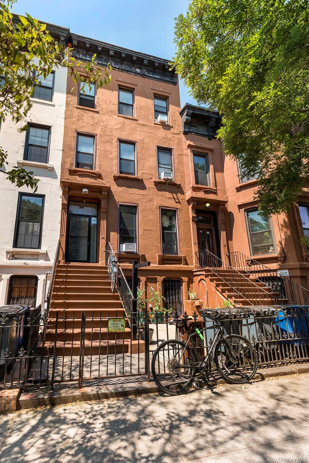 887 Lafayette Avenue, Brooklyn NY 11221
