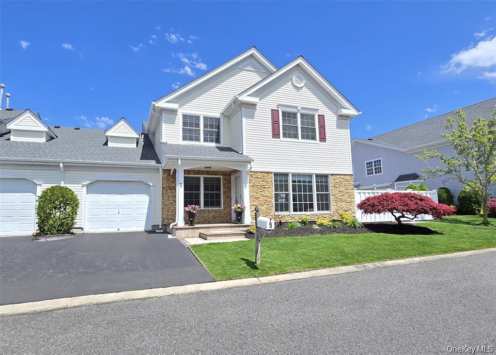 5 Charley Lane, Middle Island NY 11953