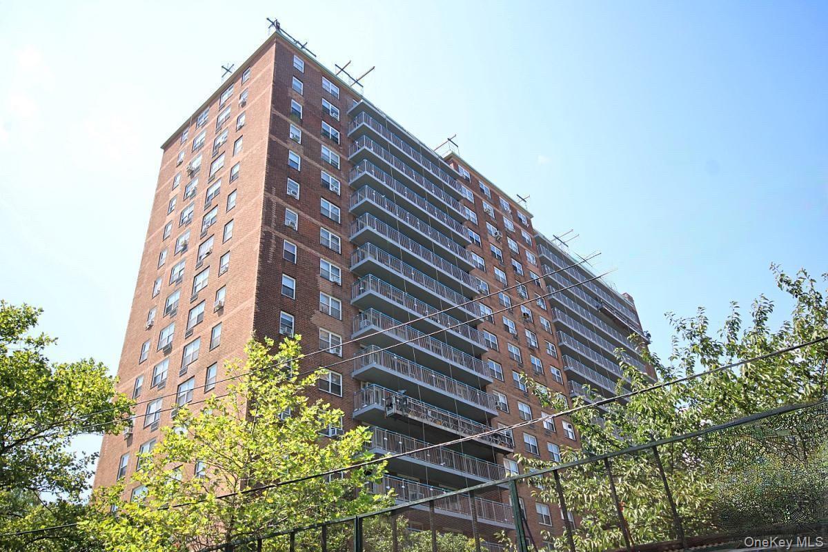 1935 shore paRKWAY Unit 15A, Brooklyn NY 11214