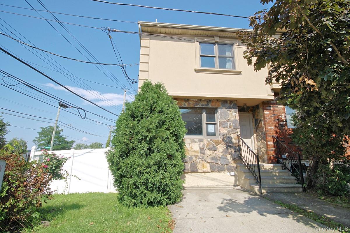 5 Abbey Road, Staten Island NY 10308