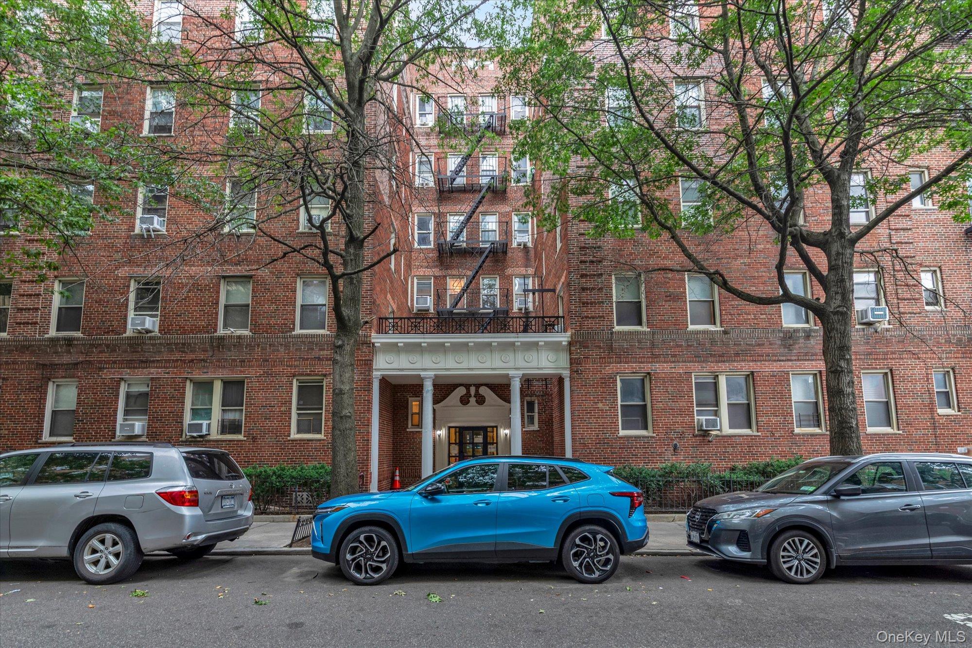41-20 46 Street Unit 4A, Sunnyside NY 11104