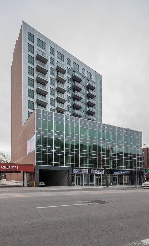 14126 Northern Boulevard Unit 4D, Flushing NY 11354