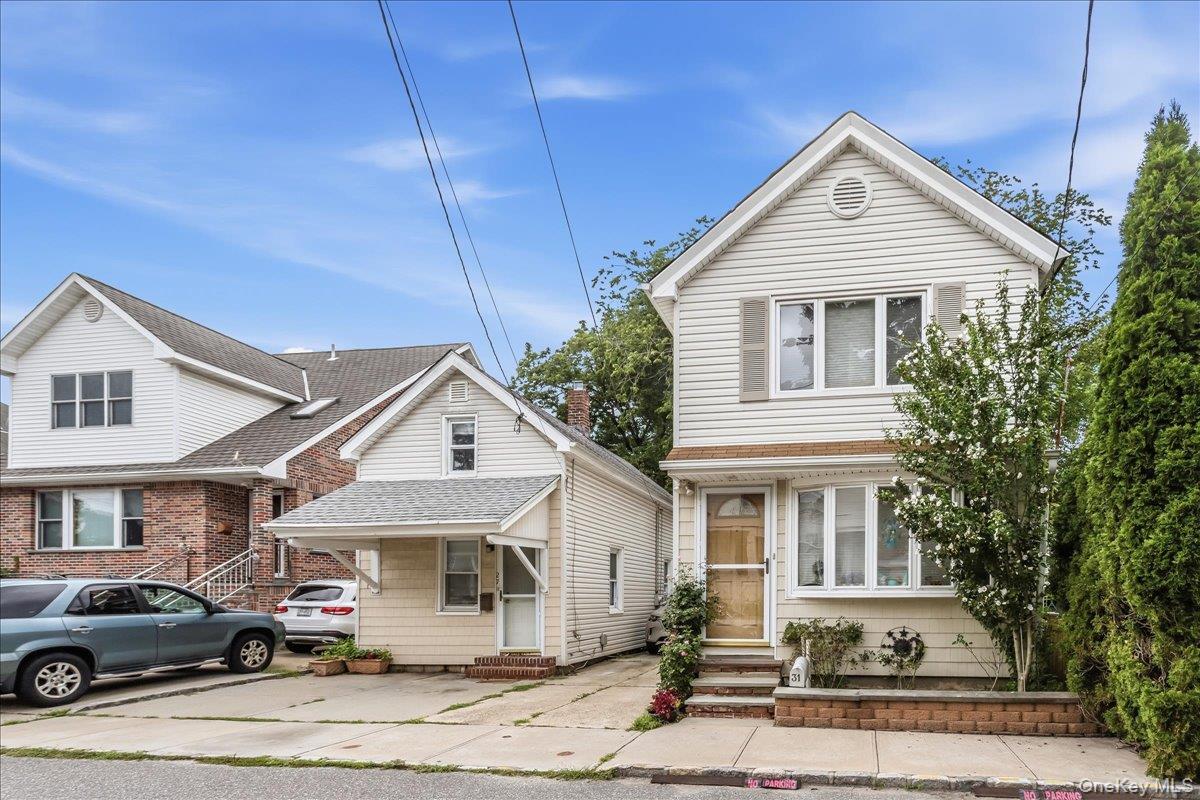 27 & 31 Kennedy Road, East Hills NY 11577