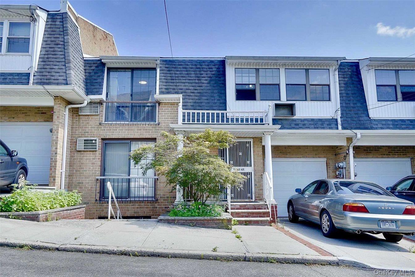 41-43 Little Neck Parkway, Little Neck NY 11363