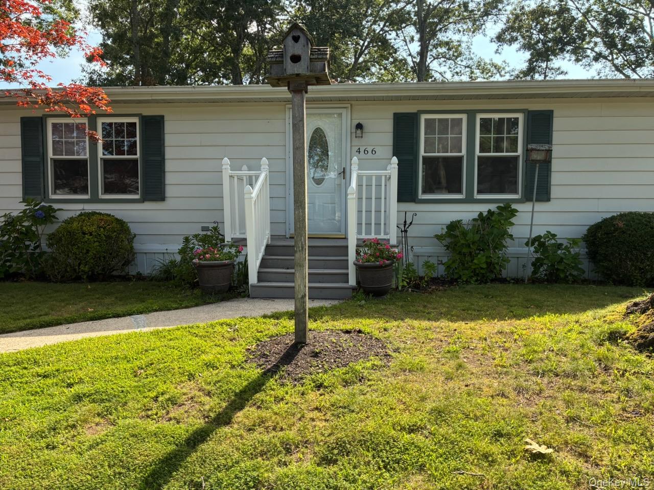 1661 Old Country Road Road Unit 466, Riverhead NY 11901