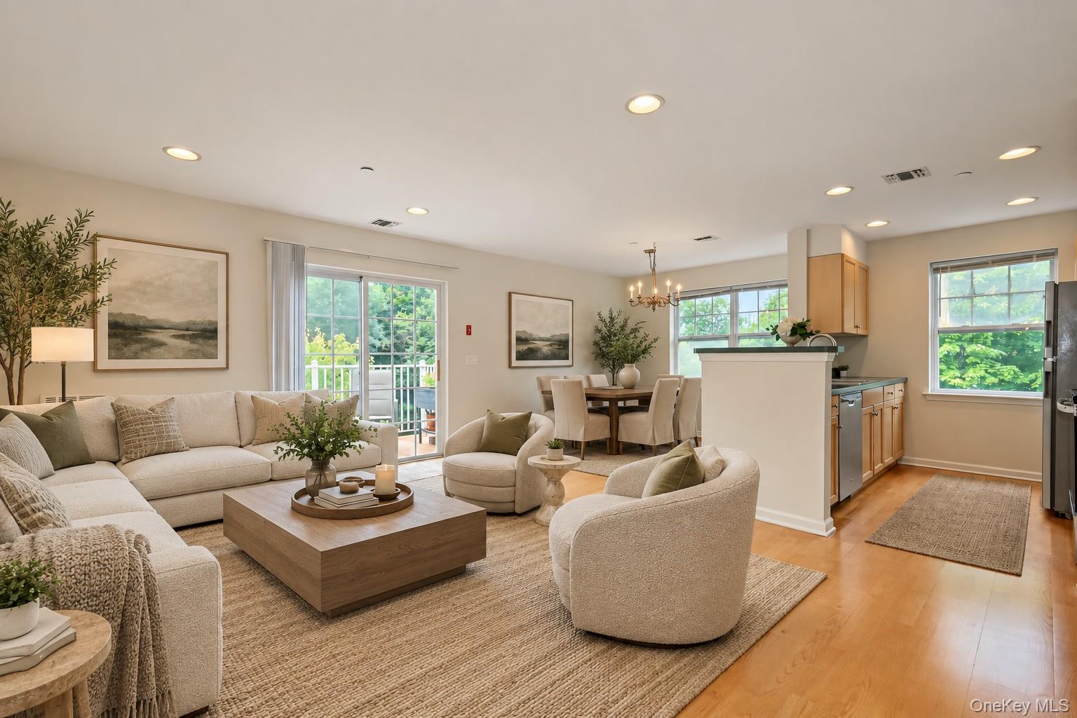 100 Woodcrest Lane Unit 124, Mount Kisco NY 10549