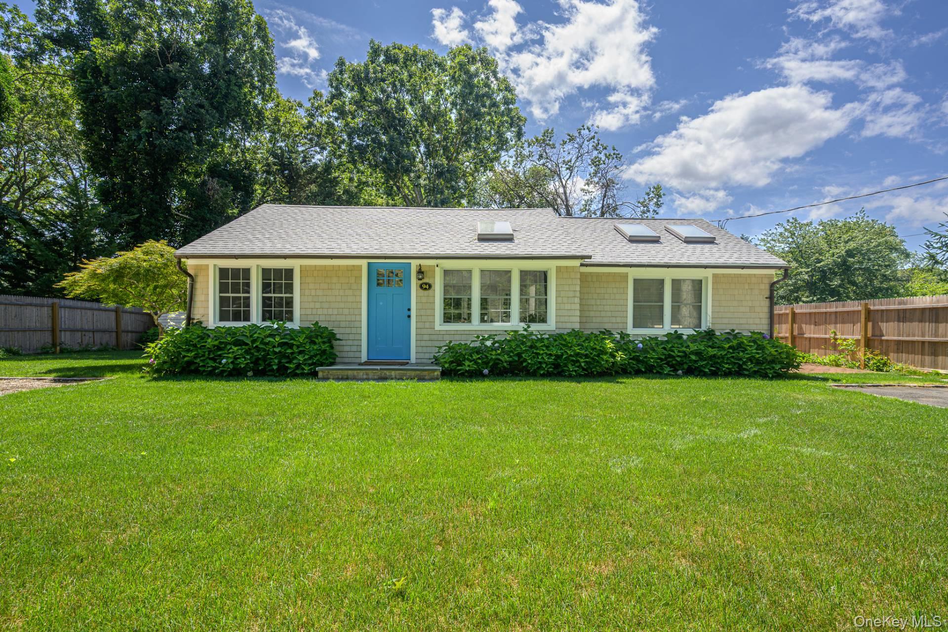 94 Marys Lane, Southampton NY 11968