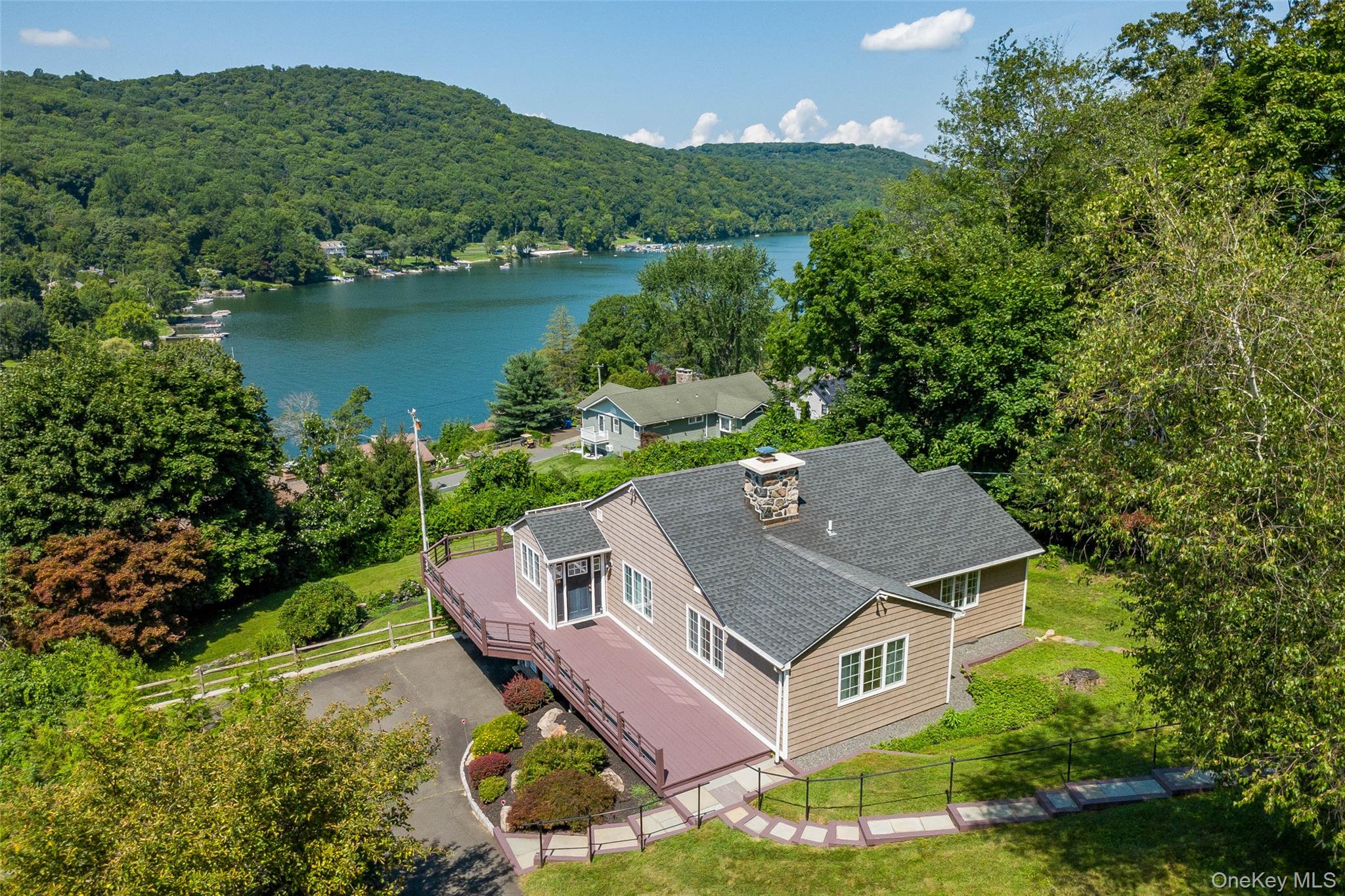 36 Sunset New Fairfield, CT Trail, New Fairfield NY 06812