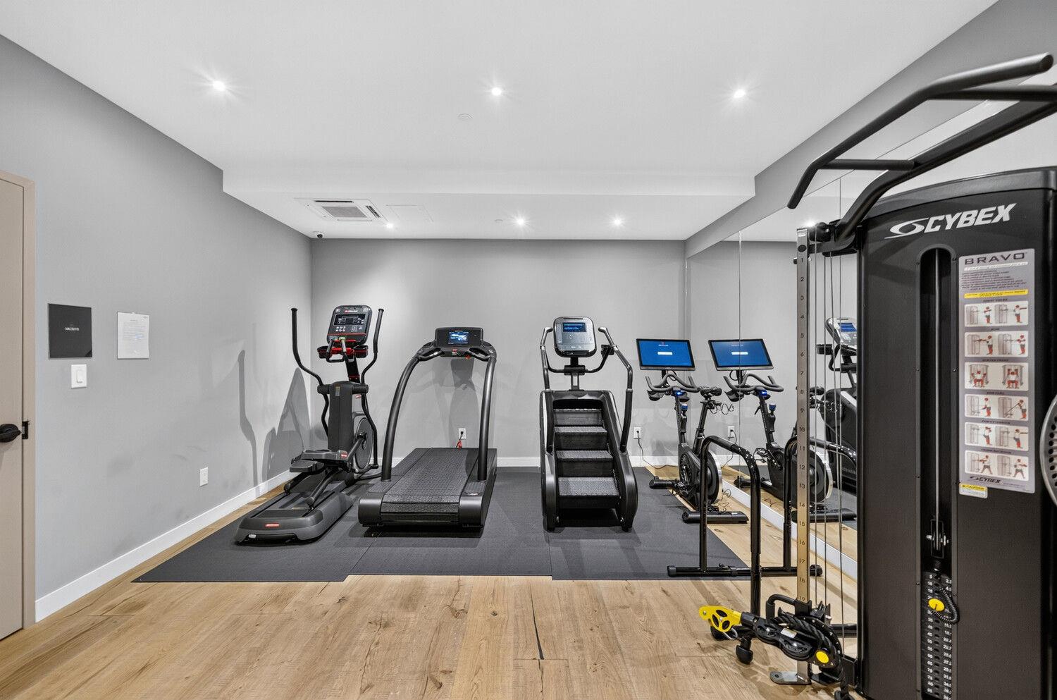 305 E 61ST Street Unit 702, Manhattan NY 10065