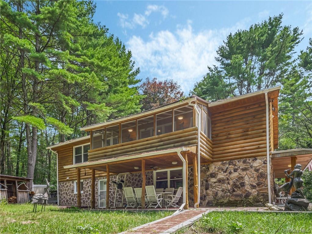 2 Hollowaty Kosak Road, Glen Spey NY 12737