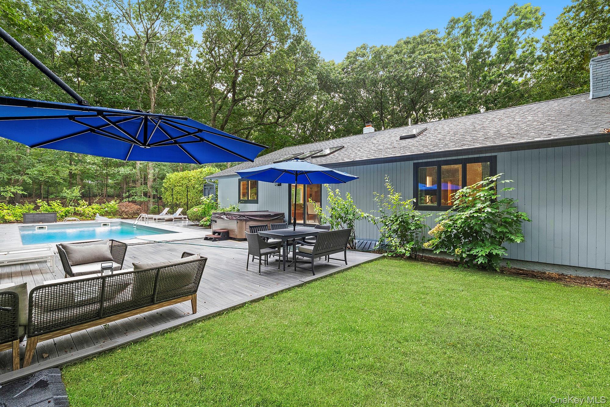 2723 Deerfield Road, Southampton NY 11963