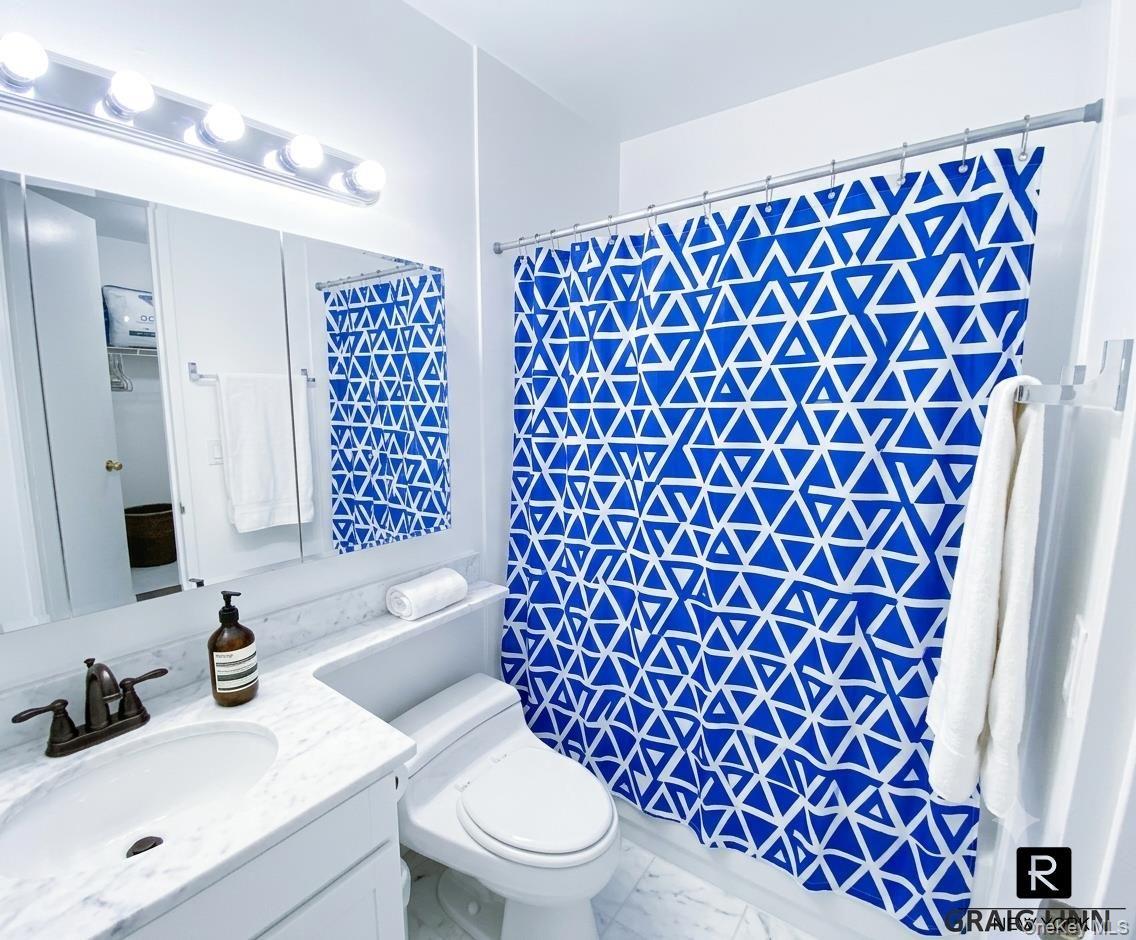350 West 50th Street Unit 6-I, Manhattan NY 10019