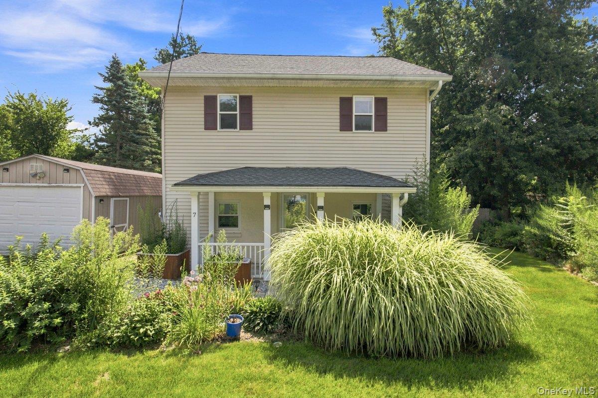 7 Dolfinger Lane, Fishkill NY 12524