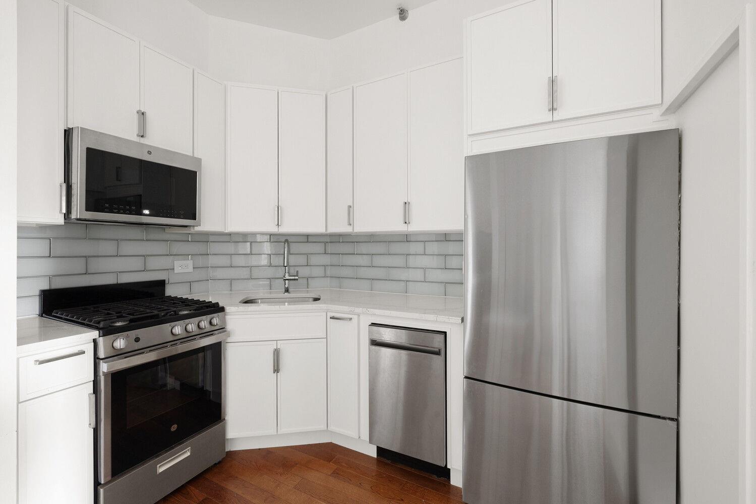 120 GREENWICH Street Unit 8H, Manhattan NY 10006