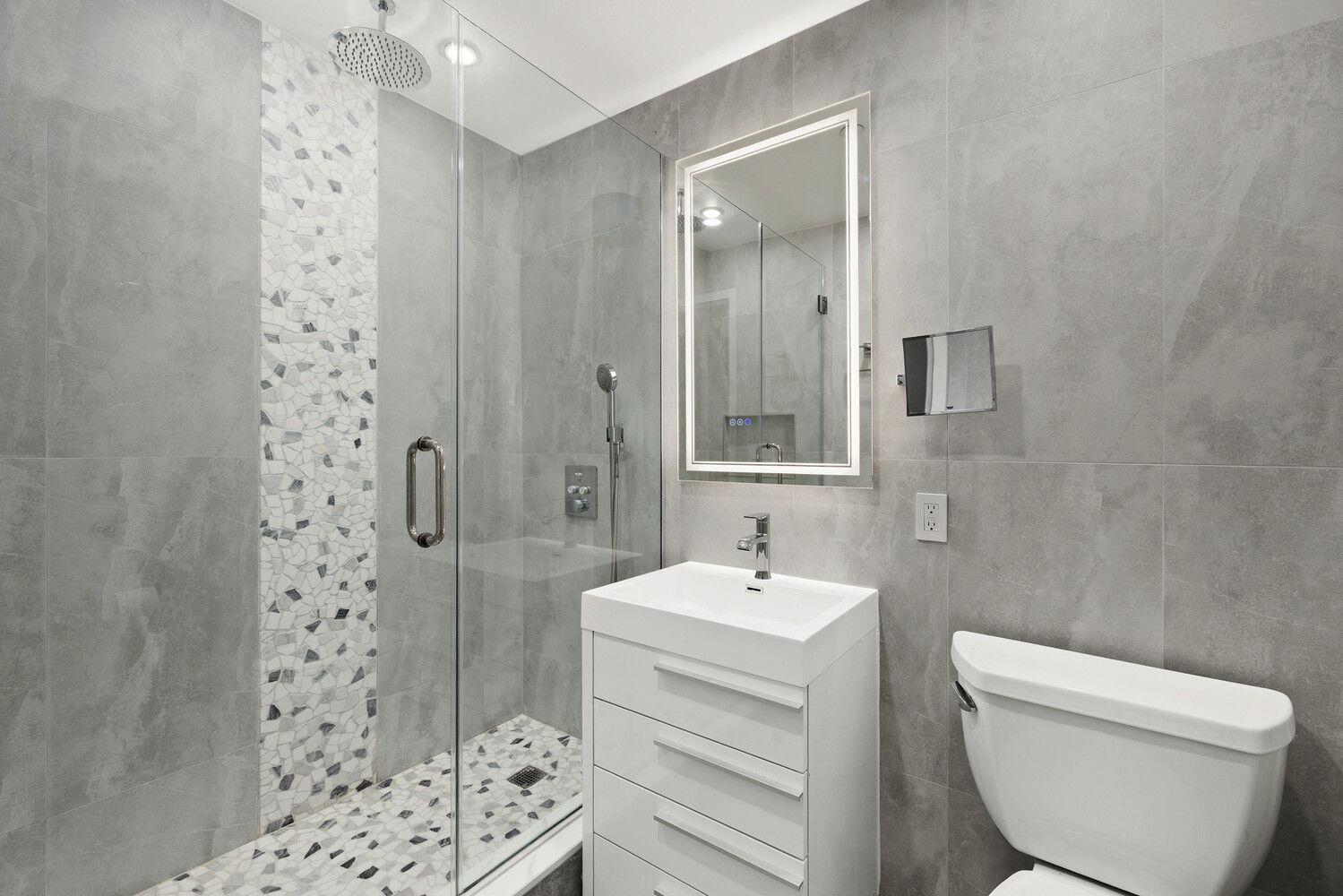 120 GREENWICH Street Unit 8H, Manhattan NY 10006