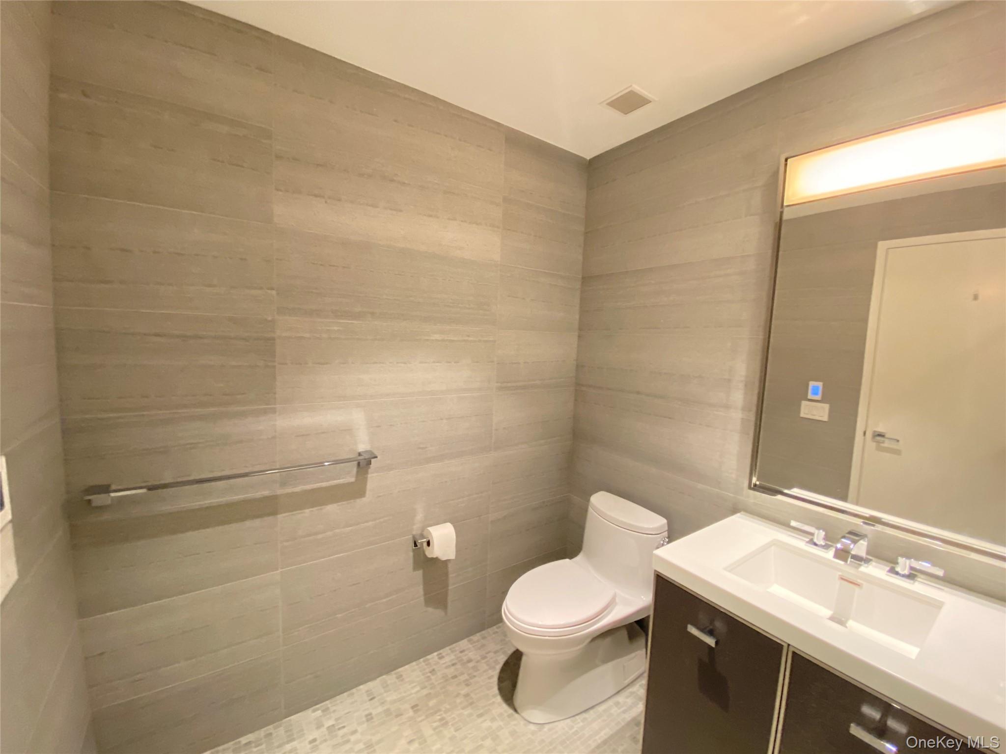 252 South Street Unit 12G, Manhattan NY 10002