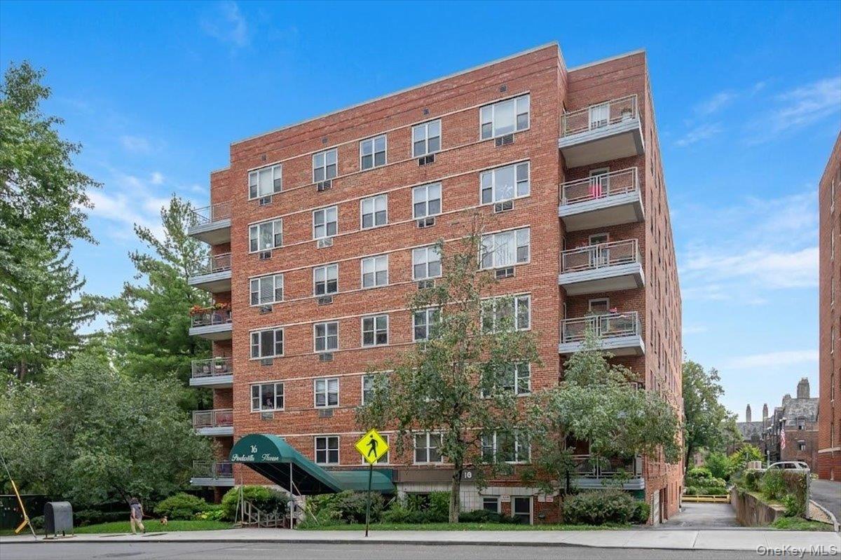 16 Lake Street Unit 7K, White Plains NY 10603