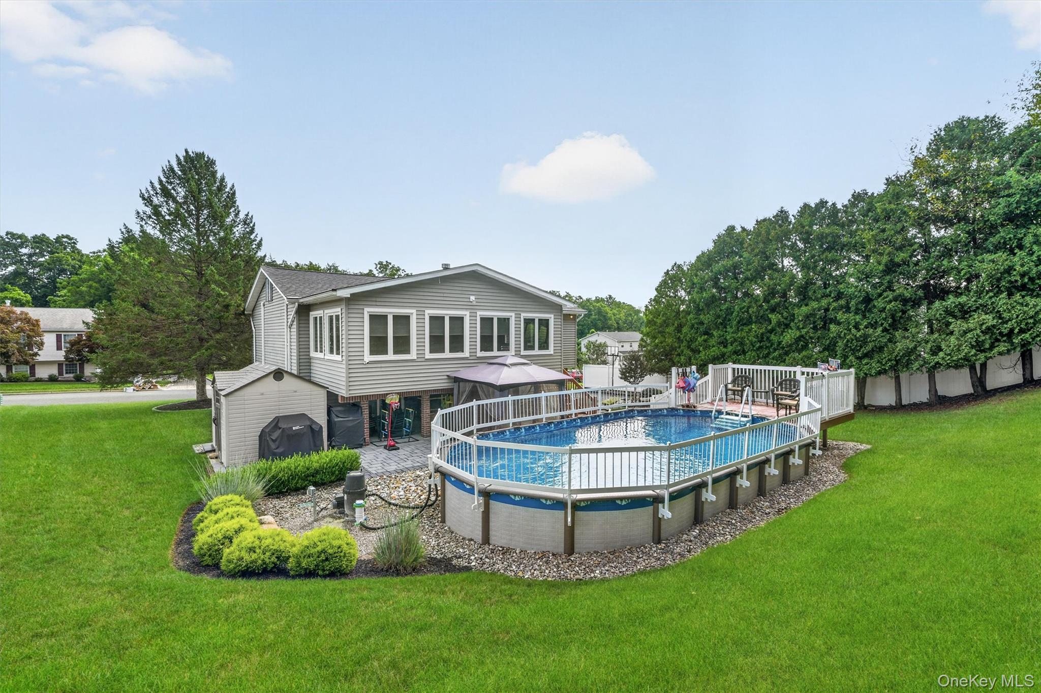 10 Pine Drive, Stony Point NY 10980