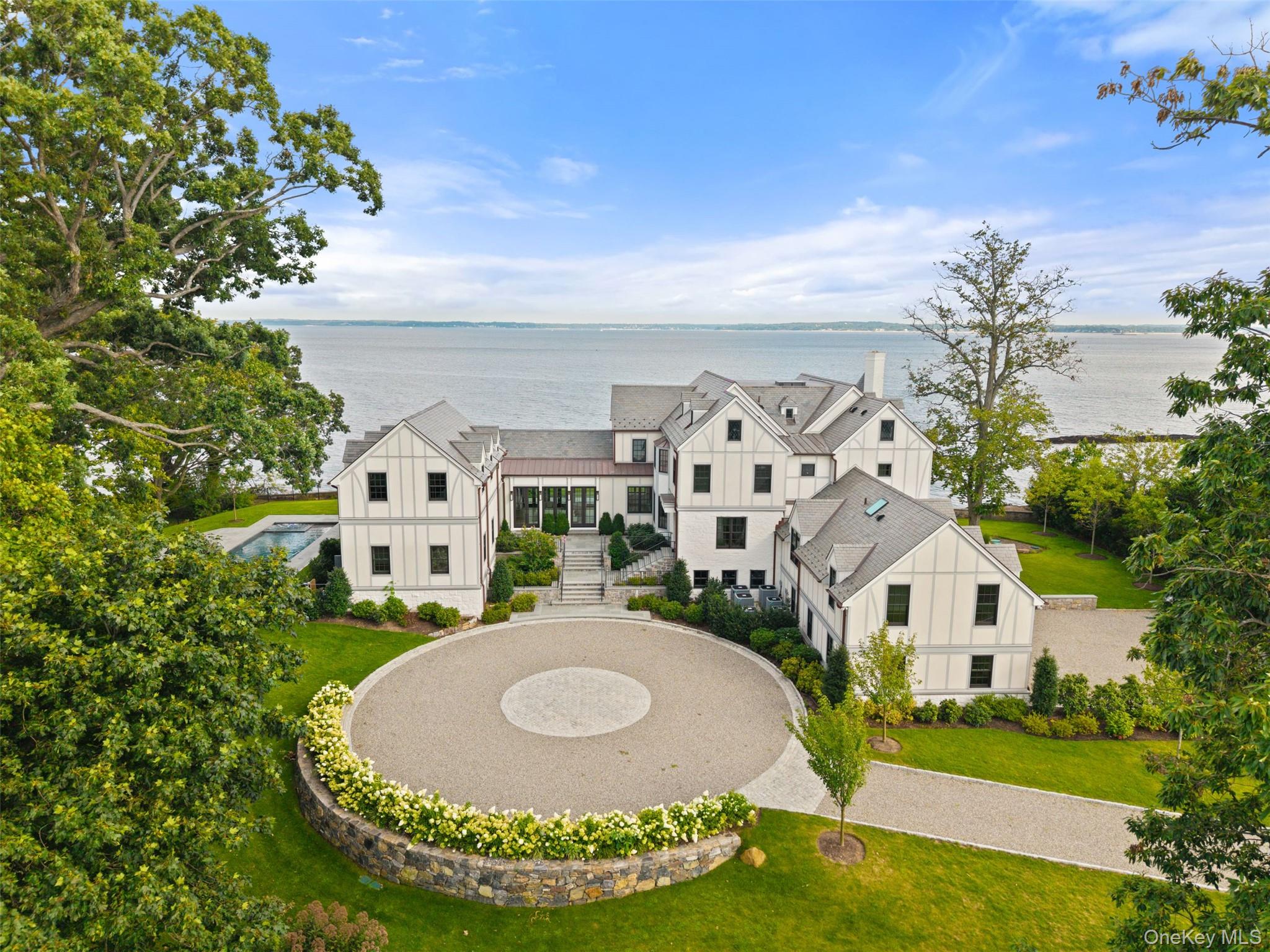 104 Premium Point, Mamaroneck NY 10801