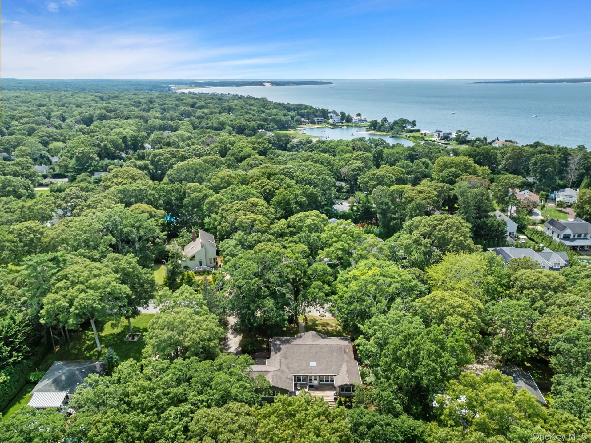 28 Bay View Road, Southampton NY 11968
