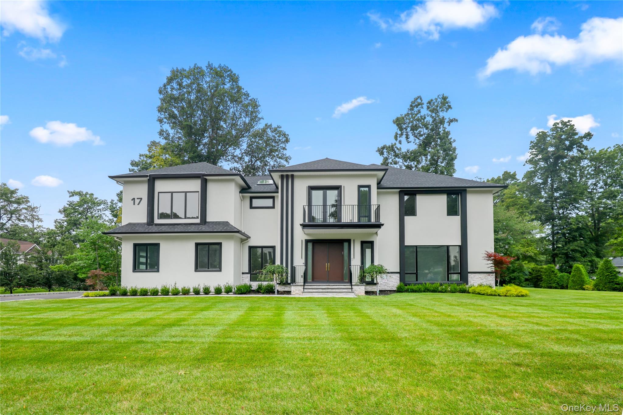 17 Wallenberg Circle, Monsey NY 10952
