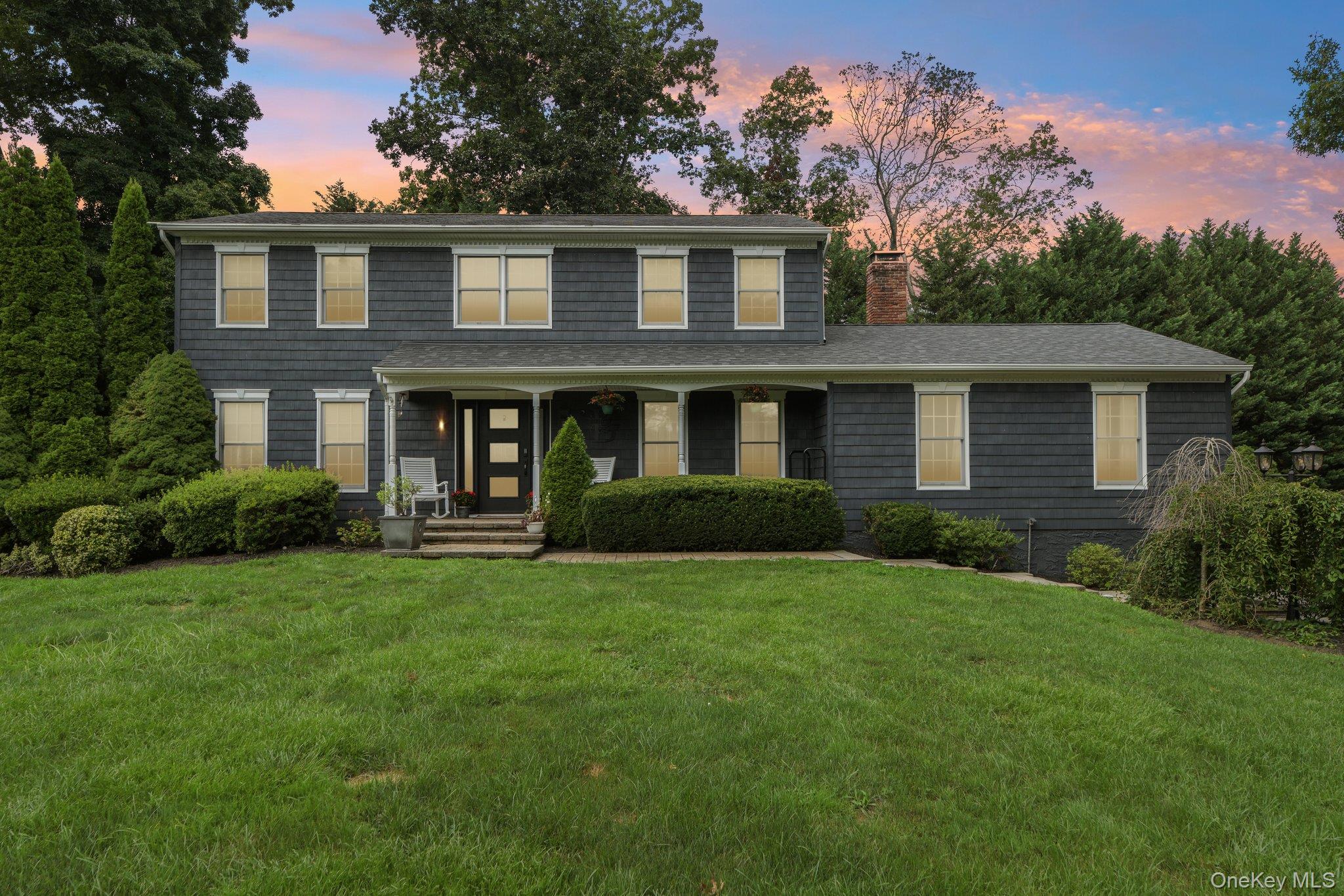 6 Pebble Hill Court, Northport NY 11768