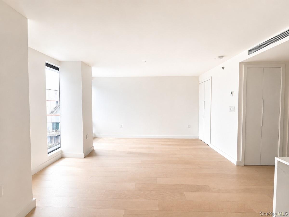 144-49 Northern Boulevard Unit 722, Flushing NY 11354
