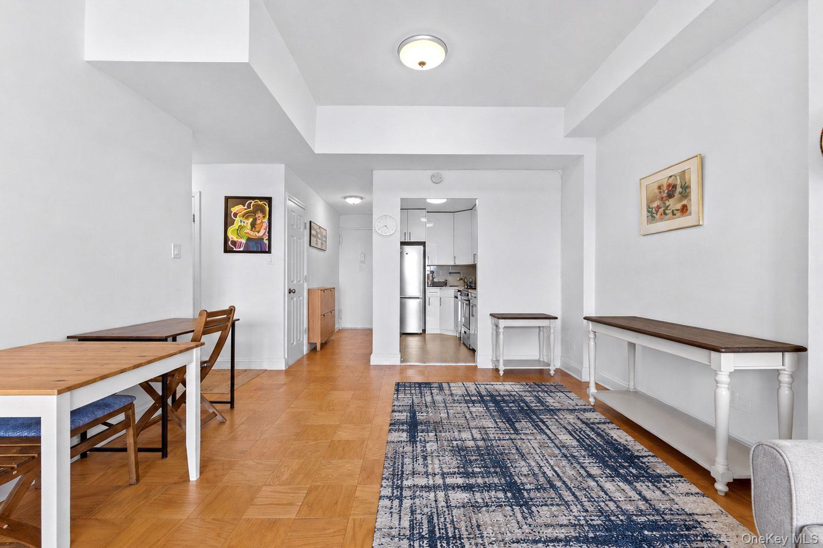 61-20 Grand Central Parkway Unit A1508, Forest Hills NY 11375