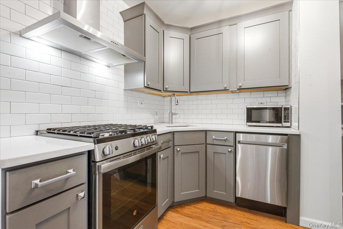 7025 Yellowstone Boulevard Unit 8Q, Forest Hills NY 11375