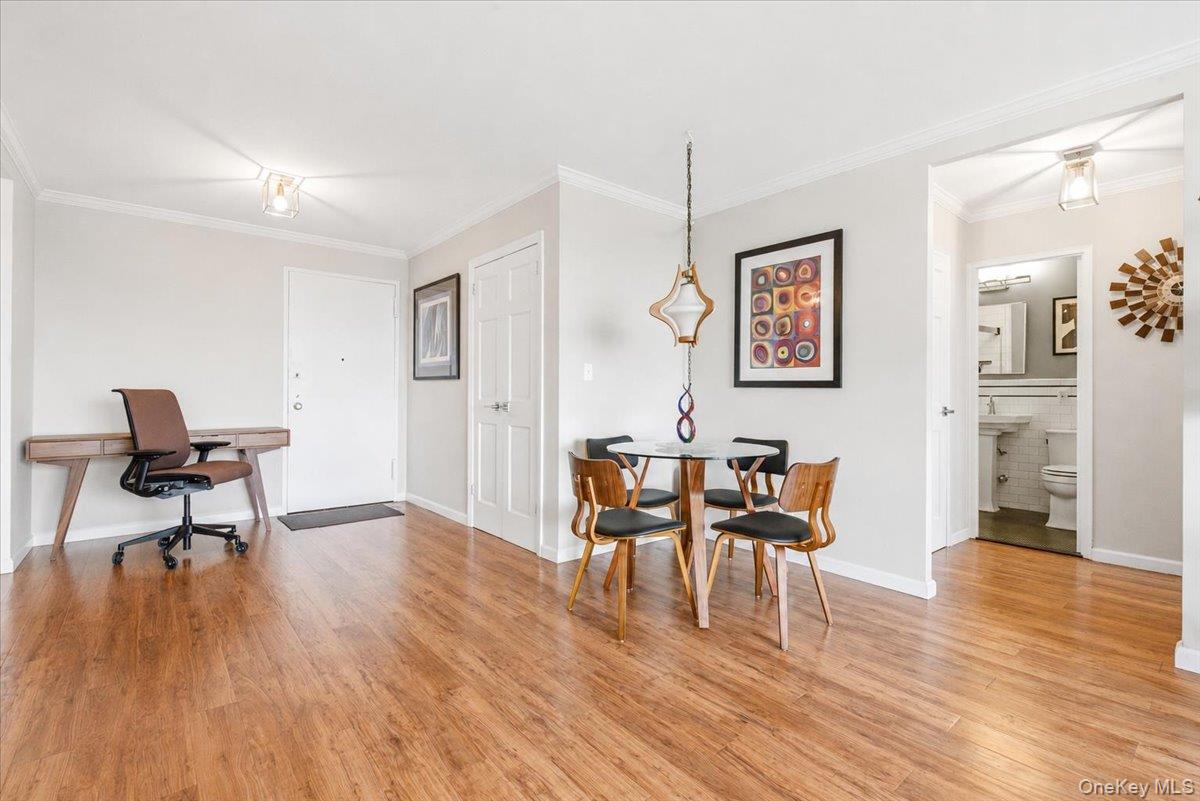 7025 Yellowstone Boulevard Unit 8Q, Forest Hills NY 11375