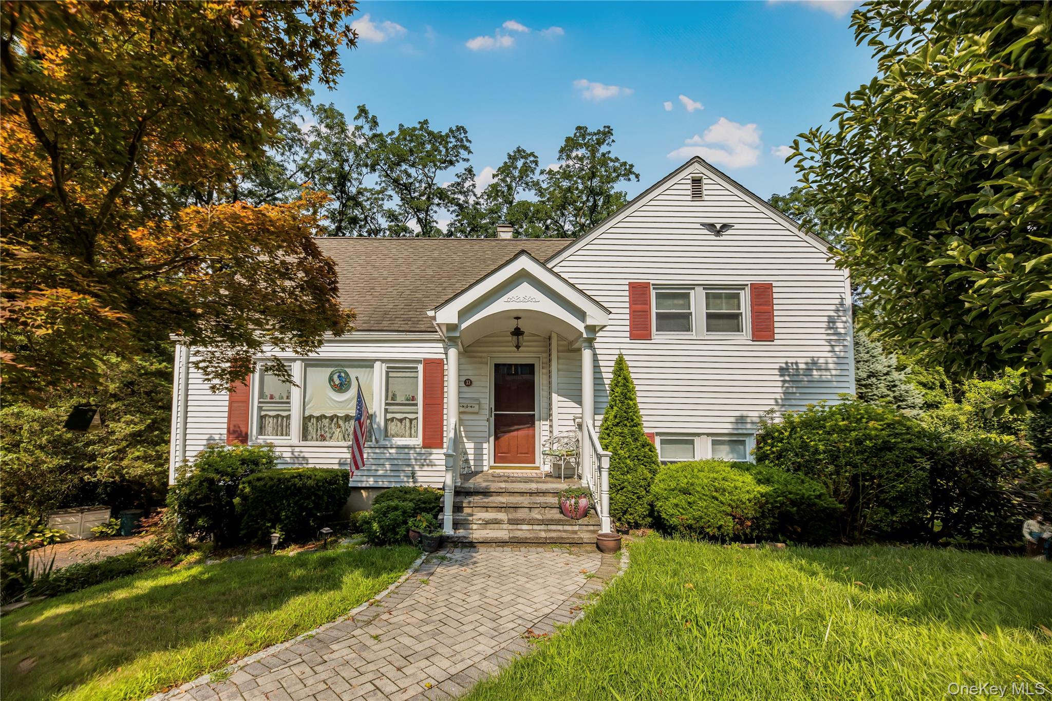 33 Dexter Road, Yonkers NY 10710