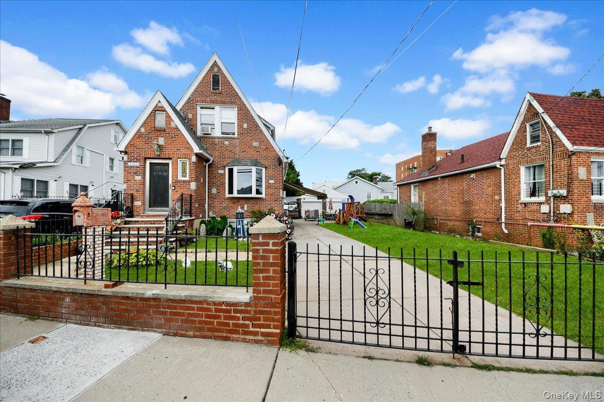 3161 Wissman Avenue, Bronx NY 10465
