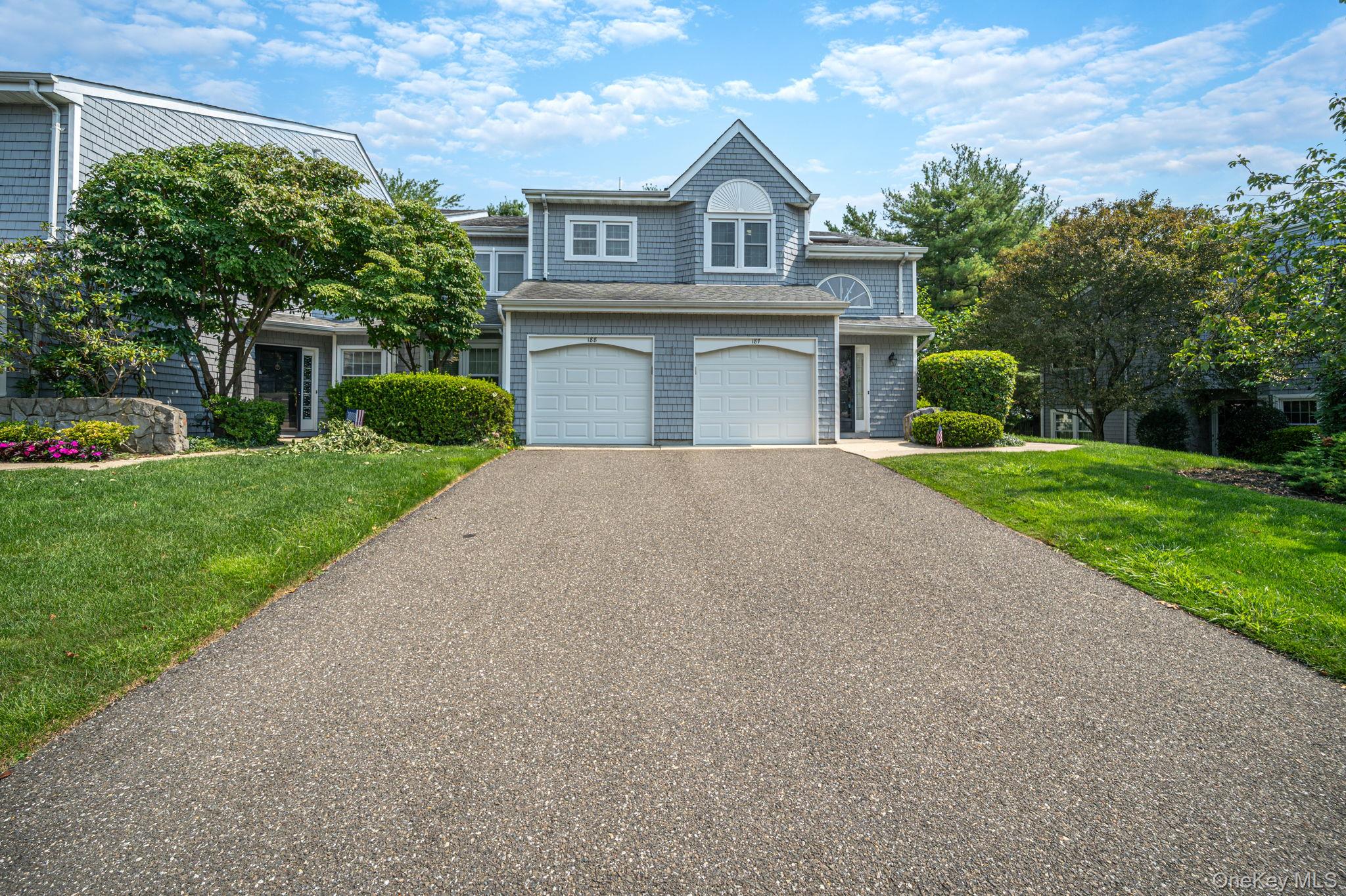 188 Lakebridge Drive N, Kings Park NY 11754