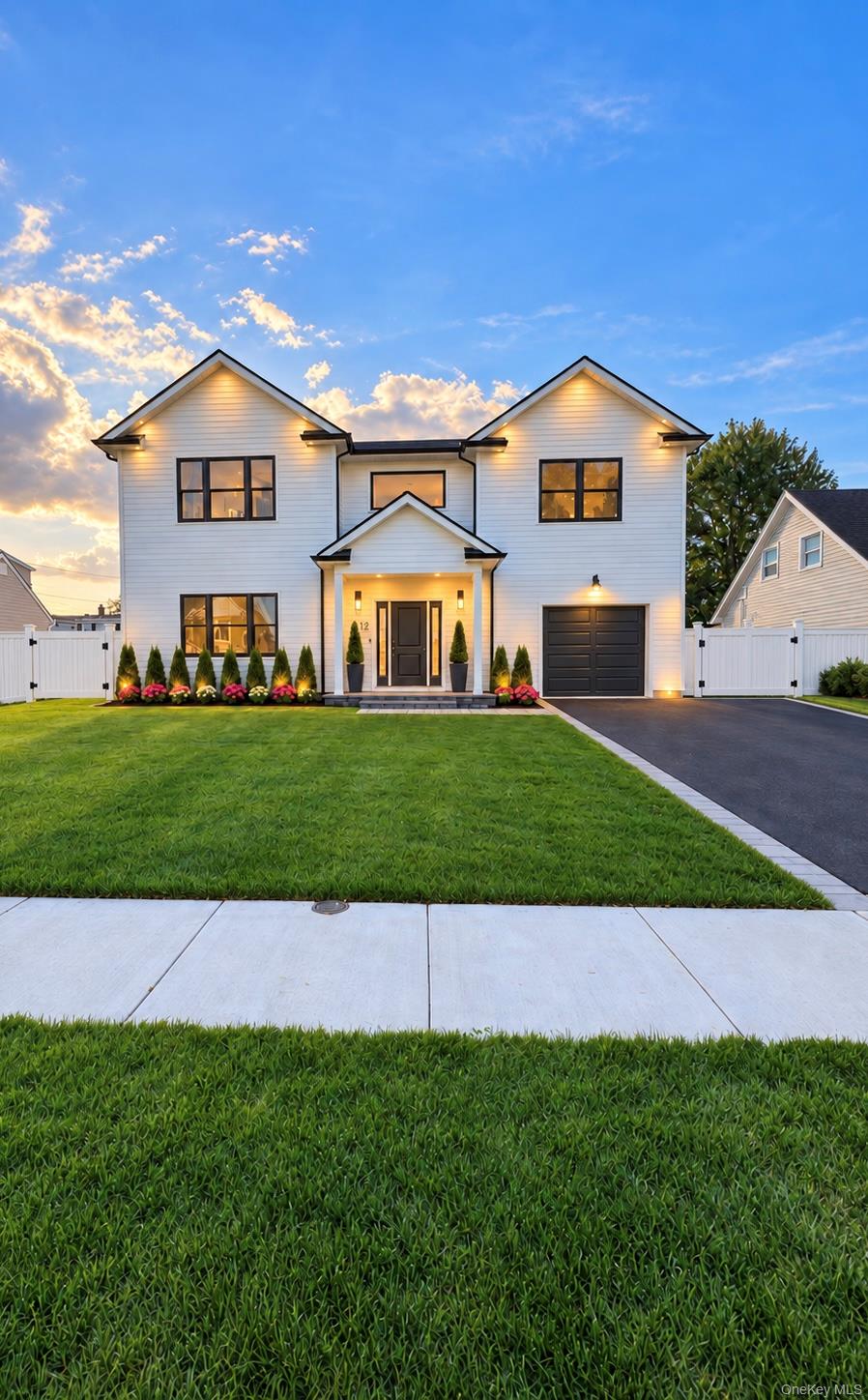12 Slate Lane, Levittown NY 11756