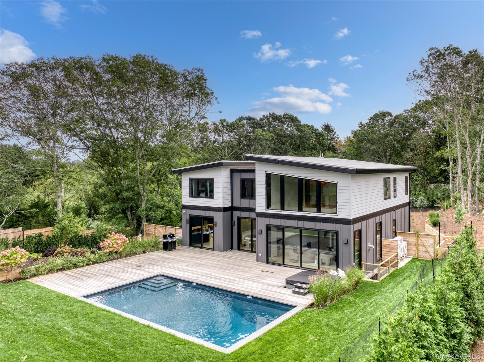 25 S Duncan Drive, Montauk NY 11954