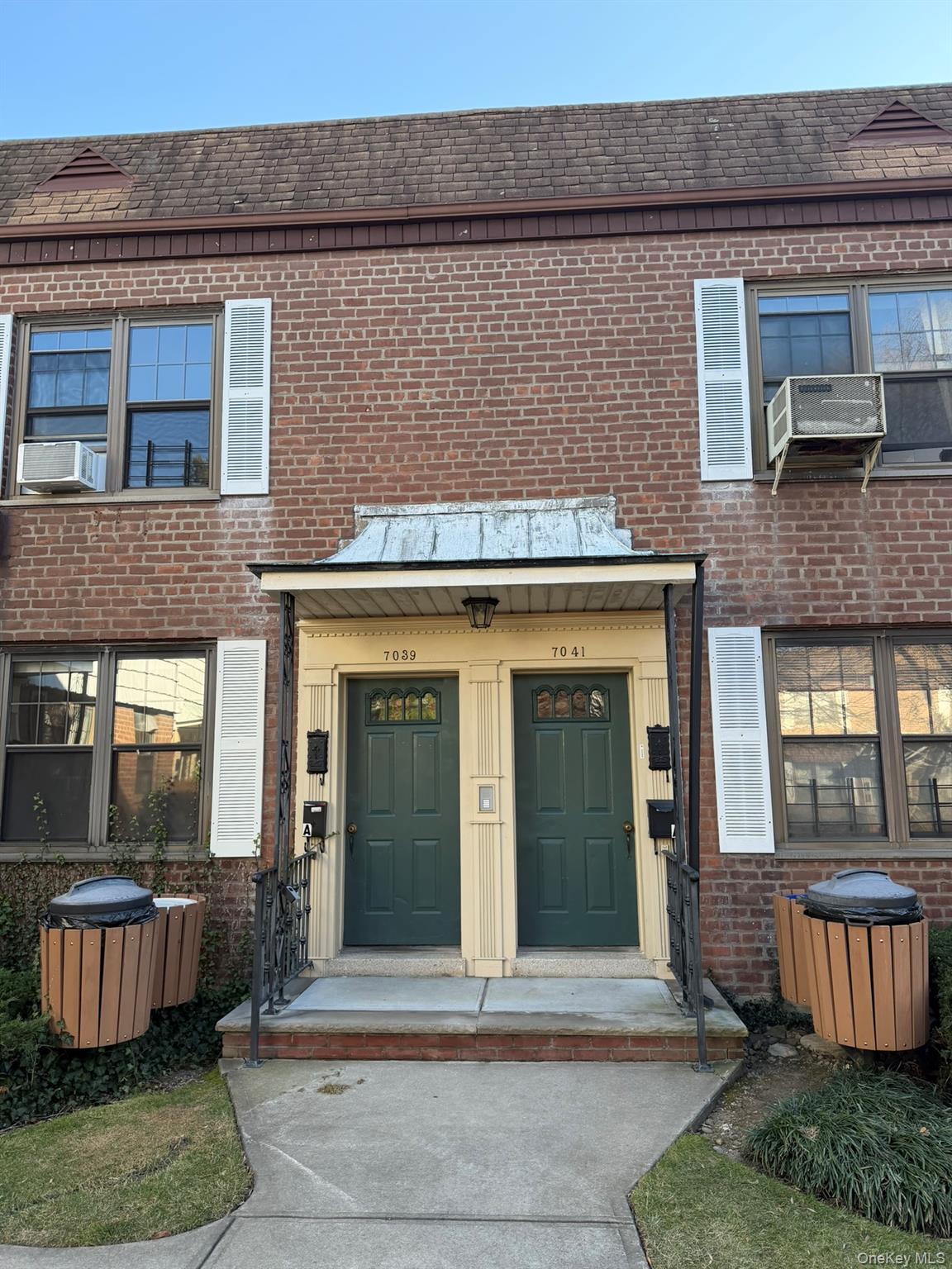 70-43 Park Drive East B, Kew Garden Hills NY 11367