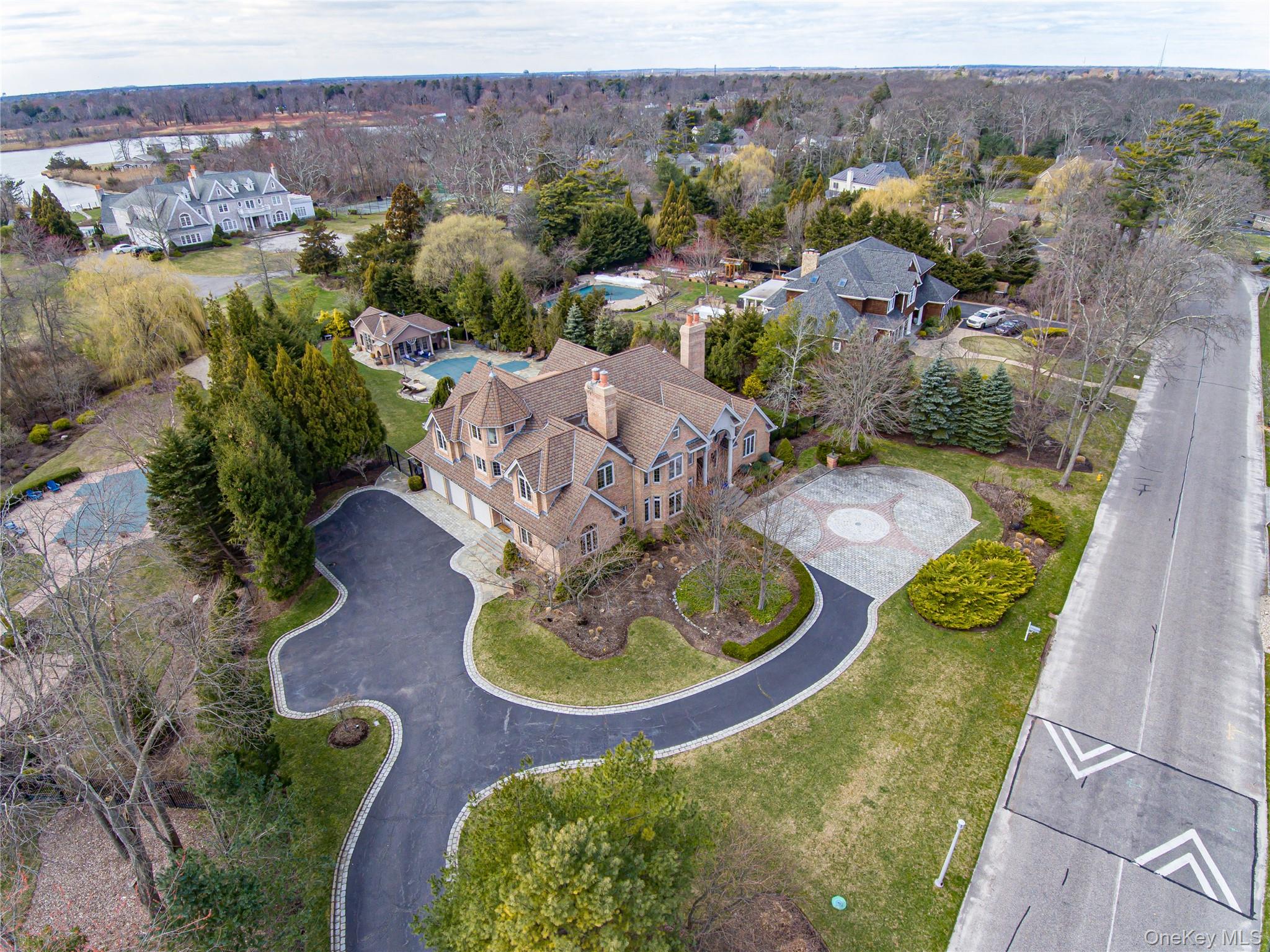 26 The Helm, East Islip NY 11730