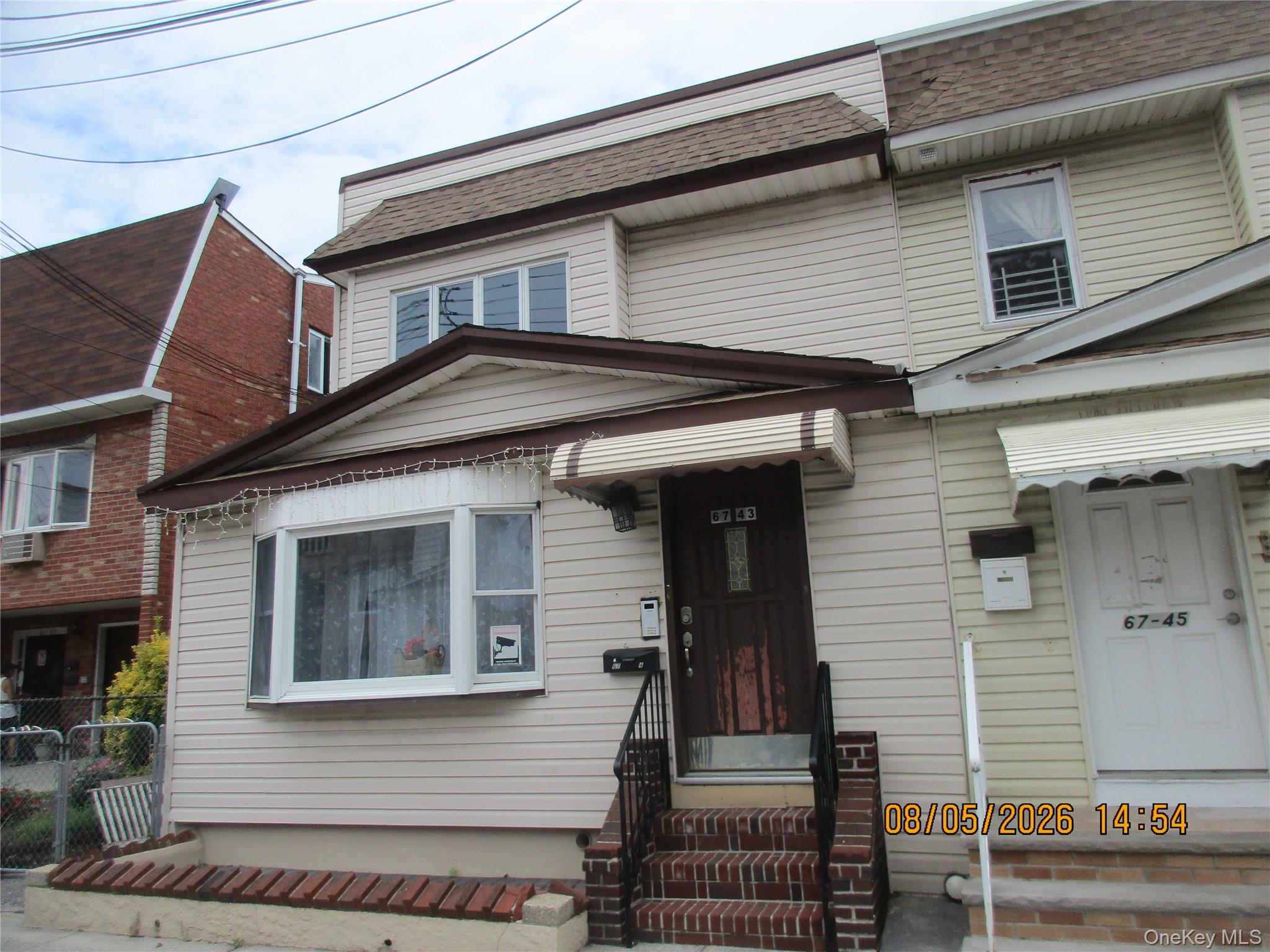 67-43 79th Street, Middle Village NY 11379