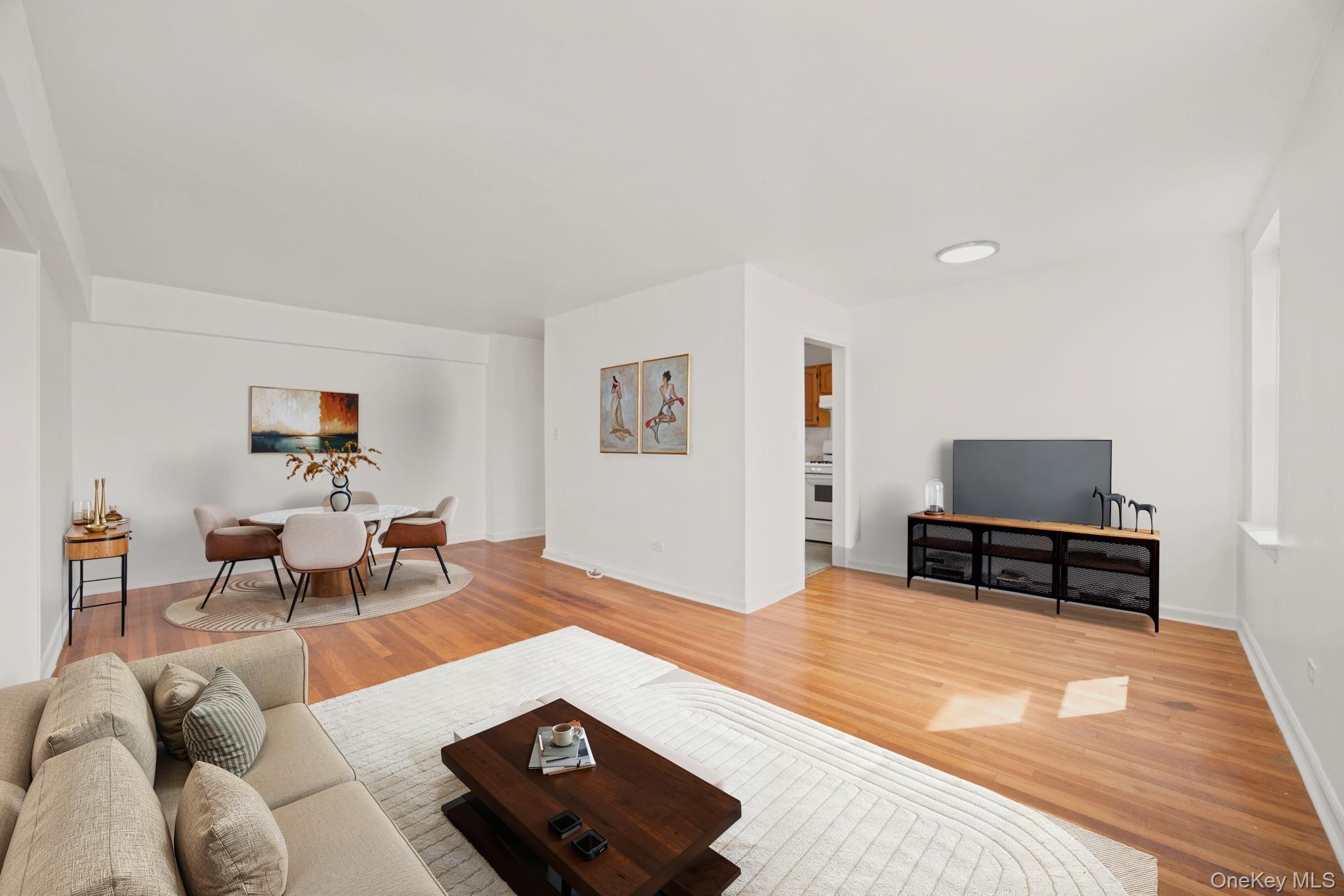 67-07 Yellowstone Boulevard Unit 6F, Forest Hills NY 11375