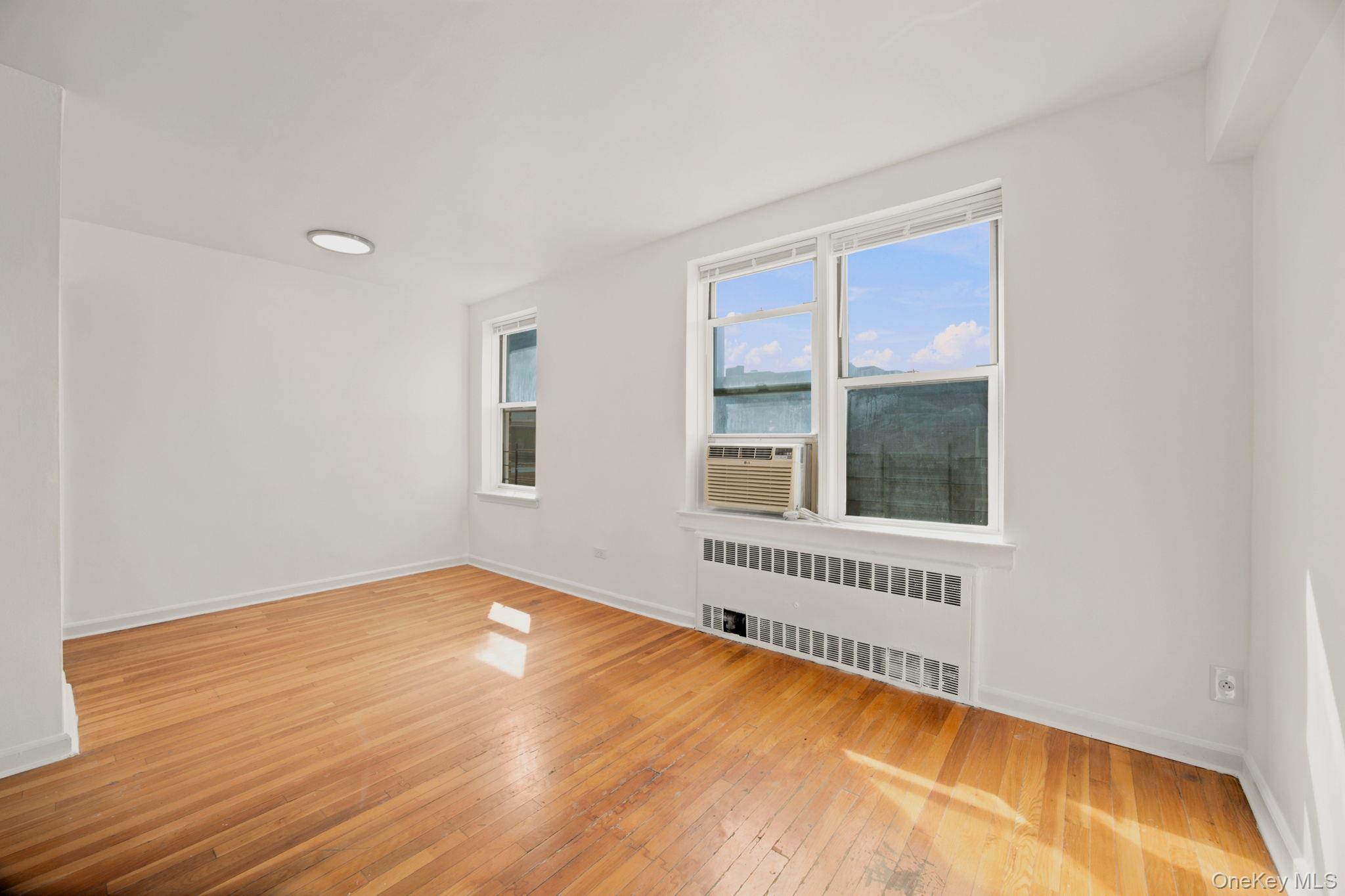 67-07 Yellowstone Boulevard Unit 6F, Forest Hills NY 11375
