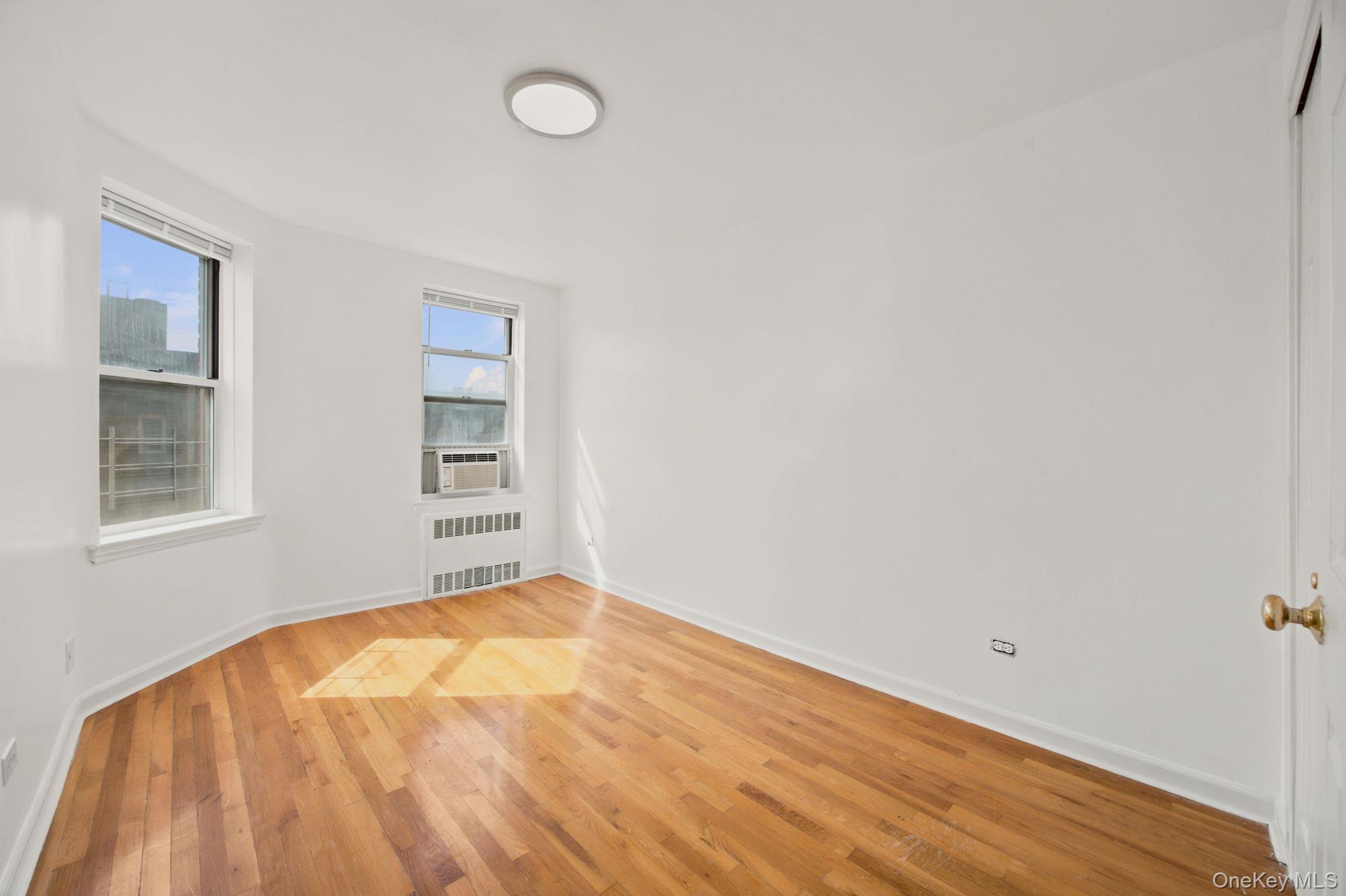 67-07 Yellowstone Boulevard Unit 6F, Forest Hills NY 11375