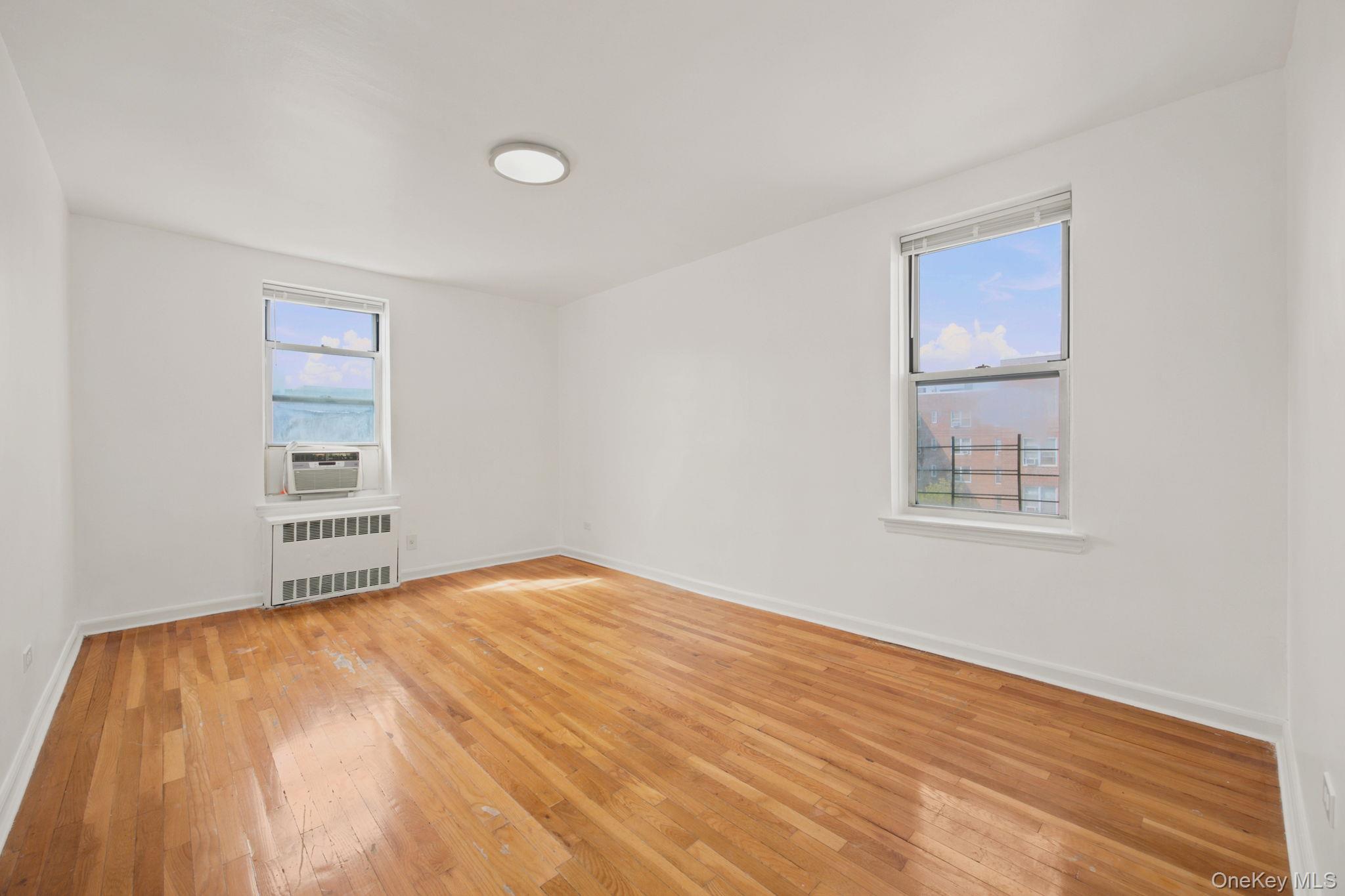 67-07 Yellowstone Boulevard Unit 6F, Forest Hills NY 11375