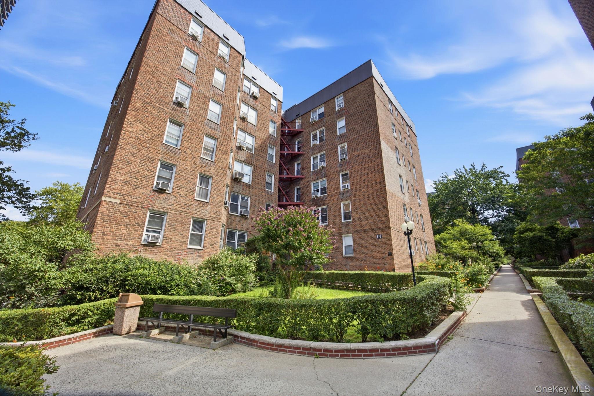 67-07 Yellowstone Boulevard Unit 6F, Forest Hills NY 11375
