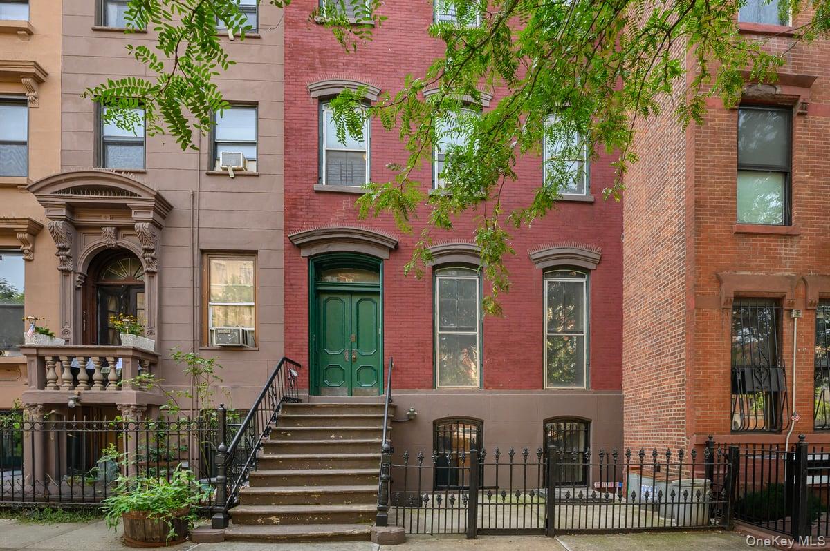 308 Pleasant Avenue, Manhattan NY 10035