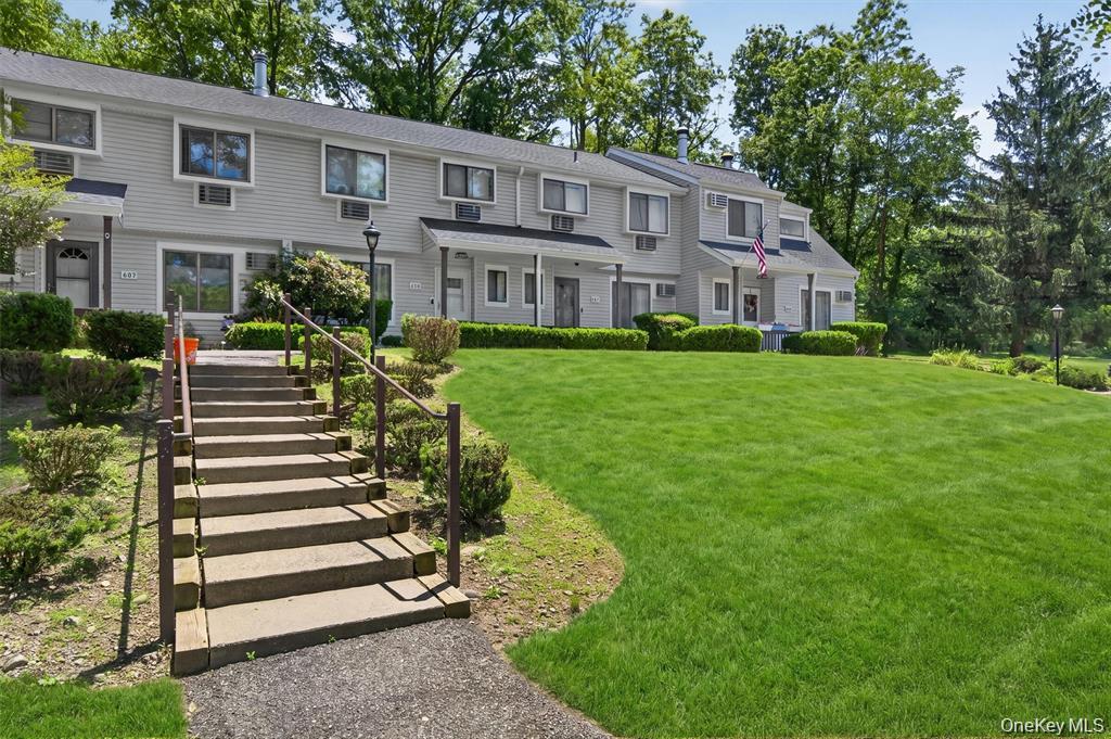 607 Mountain Laurel Drive, Monroe NY 10950
